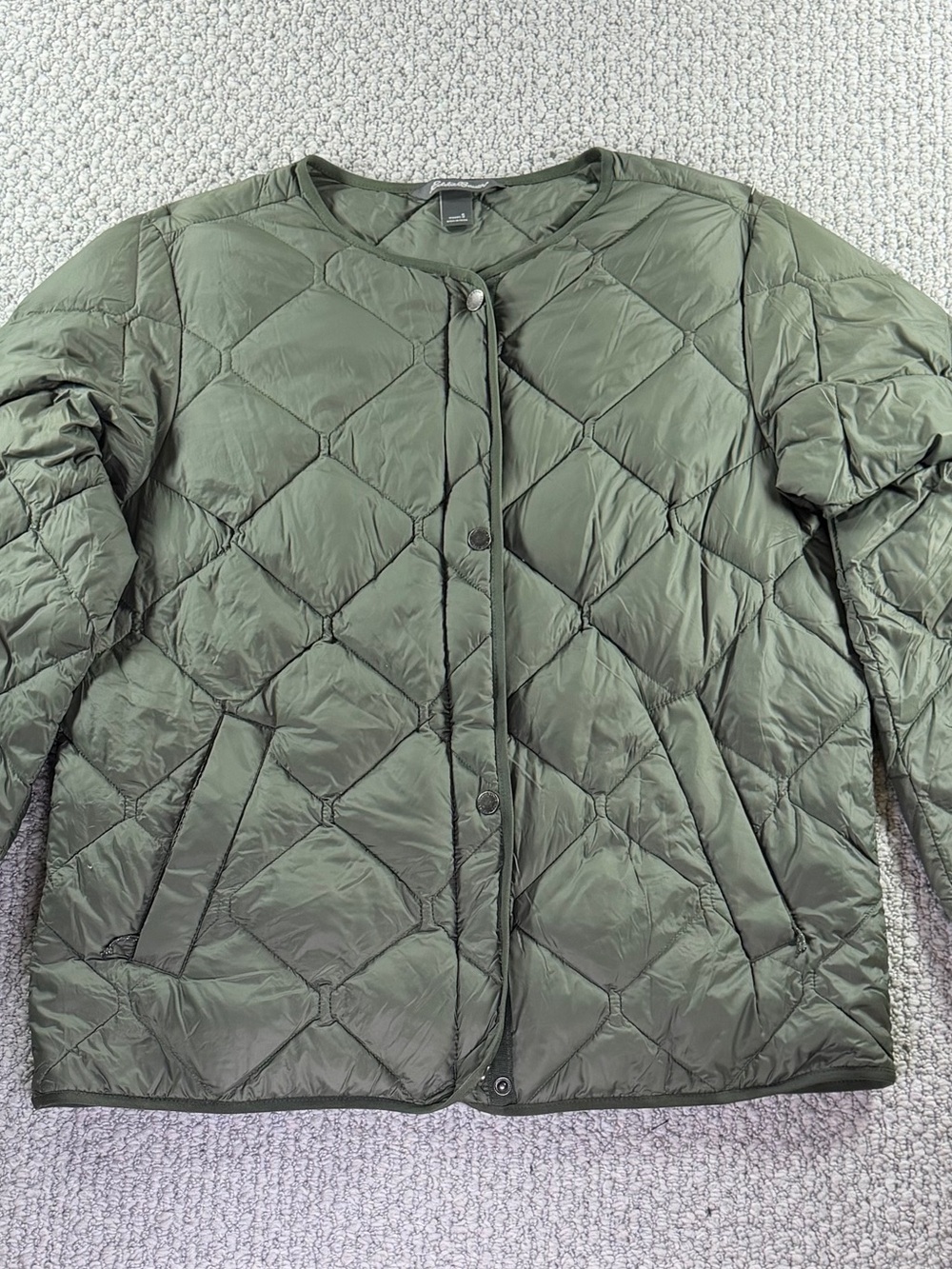 Eddie Bauer Women’s Diamond Quilted Down Puffer Jacket NWOT Olive Green Small